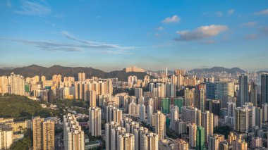 Tsuen Wan, Kwai Tsing 'in sanayi ve yerleşim alanları