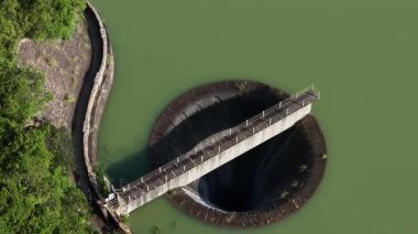 Sabah Glory Spillway manzaralı Hong Kong rezervuarı, 9 Ağustos 2025