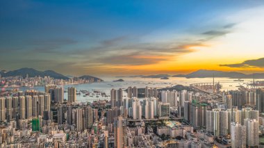 Cheung Sha Wan Bölgesindeki Şehir Hayatı ve Mimarlığı