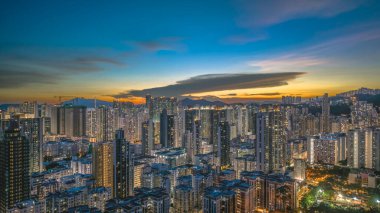 Cheung Sha Wan Bölgesindeki Şehir Hayatı ve Mimarlığı