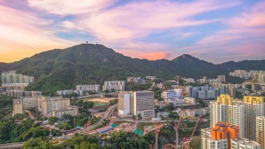 Sham Shui Po 'da Gece Hayatı ve Şehir Işıkları