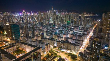 Sham Shui Po 'da Gece Hayatı ve Şehir Işıkları