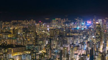 Yau Tsim Mong 'da Kentsel Yaşam ve Alışveriş