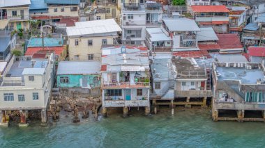 Kıyı köyleri gelenek ve kentsel karşıtlığı harmanlıyor