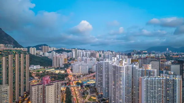 Tarihsel tapınaklar ve Diamond Hill 'de modern yaşam