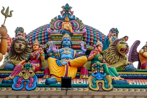 Красочные Фигуры Знаковом Индуистском Храме Сингапуре — стоковое фото