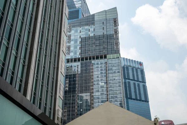 Небоскрёб Финансовом Районе Сингапура — стоковое фото