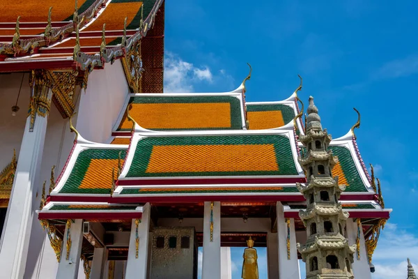 Landmark Wat Suthat Buddhist Temple Bangkok — Foto de Stock