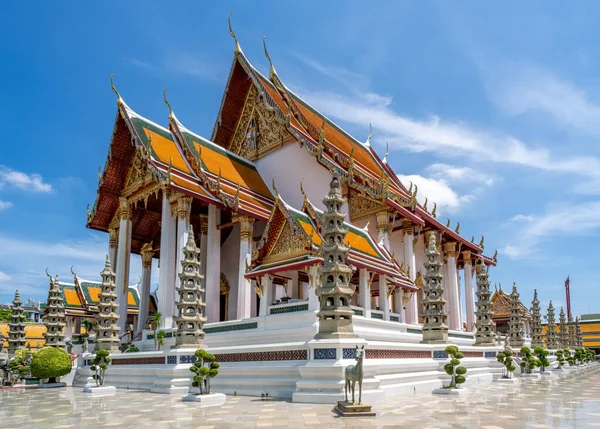 stock image Landmark Wat Suthat Buddhist Temple in Bangkok