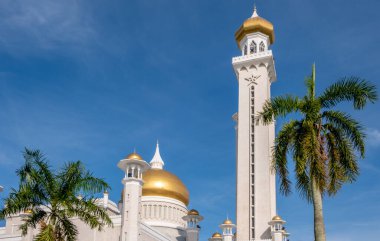Brunei 'nin başkenti Bandar Seri Begawan' daki Ömer Ali Seydidin Camii.