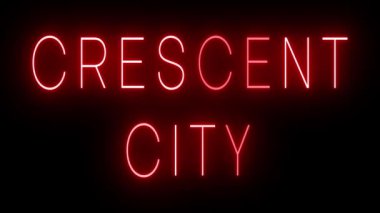 CRESCENT Şehri için siyah arkaplan üzerinde parlayan yanıp sönen kırmızı retro tarzı neon tabela