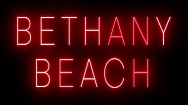 Bethany BeacH için siyah bir arkaplan üzerinde parlayan yanıp sönen kırmızı retro tarzı neon tabela