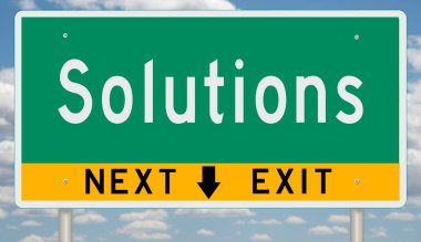 Yeşil ve sarı otoyol çıkış işareti ve SOLUTIONS için ok