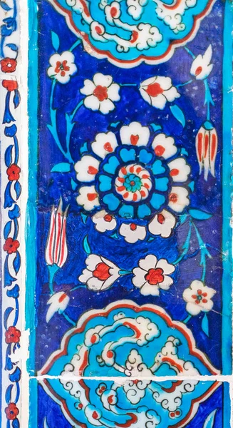 Çiçek Desenli Yapımı Türk Mavi Fayansları — Stok fotoğraf