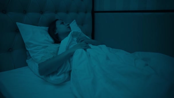 Scared Woman Woke Nightmare — Vídeo de stock