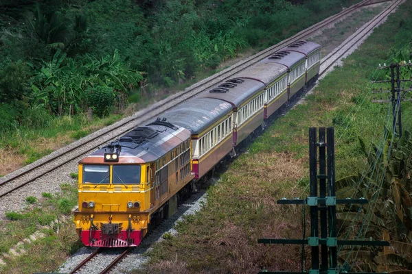 Passenger Train Diesel Locomotive Railway — Photo