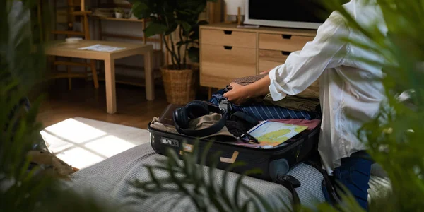 Close Young Asian Woman Traveler Pack Bags Prepare Travel Season — Stock Photo, Image