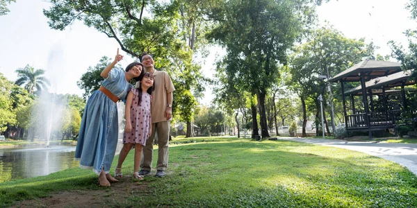 Grandparent Enjoy Granddaughter Park Surrounded Greenery Serenity Having Joyful Cheerful — Stock Photo, Image