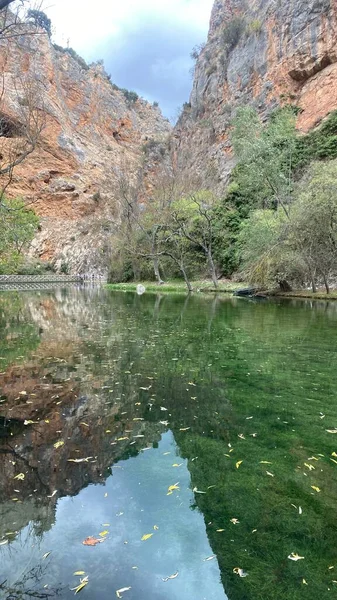 Lago Del Espejo Parque Natural Del Monasterio Piedra Zaragoza Aragón — Foto de Stock