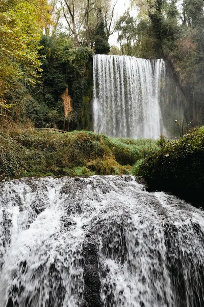スペインサラゴサのMonasterio Piedraの滝 — ストック写真