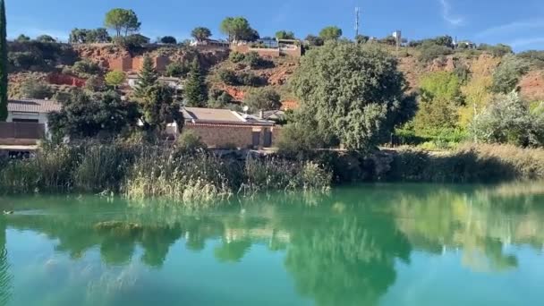 Γαλαζοπράσινα Και Κρυστάλλινα Νερά Της Laguna San Pedro Στο Lagunas — Αρχείο Βίντεο