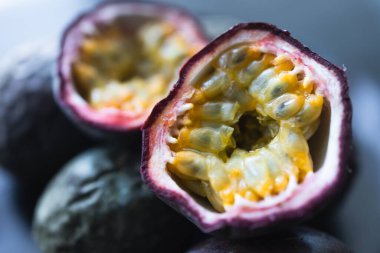 Değişken Arkaplanda Egzotik Tutku Meyvesi