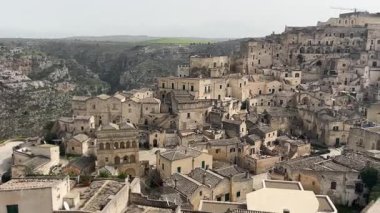 Sassi di Matera 'nın Panoramik Videosu, İtalya Antik Mağara Şehri