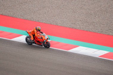 MotoGP 2022 . Remy Gardner (87) . Tech3 KTM Fabrika Yarış Takımı. Pertamina Mandalika Uluslararası Pist Endonezya 'da. (Editör Yayınları) Yakalanan: 16 Şubat 2022 Kuta, Central Lombok, Batı Nusa Tenggara, Endonezya.