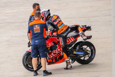 Paddock MotoGP Miguel Oliveira 88. Pertamina Mandalika Uluslararası Pist Endonezya 'da Red Bull KTM Fabrika Yarışı Takımı. (Editör Yayınları) Yakalanan: 12 Şubat 2022 Kuta, Central Lombok, Batı Nusa Tenggara, Endonezya.