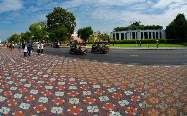 Ocak 2023 Bangkok Tayland Sokakları Renkli Tuk Tuk Tuk Larla — Stok fotoğraf