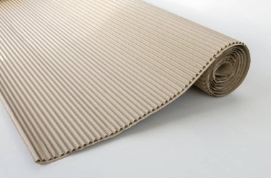 Beyaz arka planda reklam ve tasarım için izole edilmiş kıvrımlı karton rulo