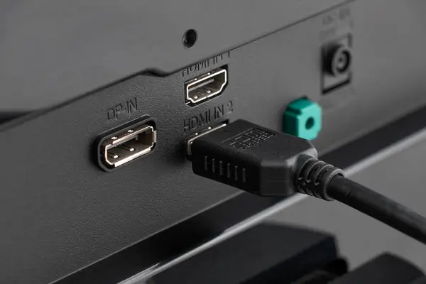 Aygıta bağlı HDMI kablosunu kapat