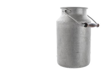 Beyaz arkaplanda izole edilmiş, kopyalanmış sütü karıştırılmış.