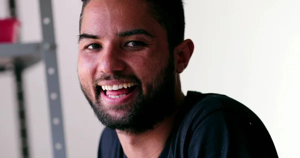 stock image Man in 30s smiling at laughing portrait latin south american person