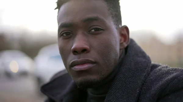 African Black Man Portrait Face Serious Expression Looking Camera Cars — Fotografia de Stock