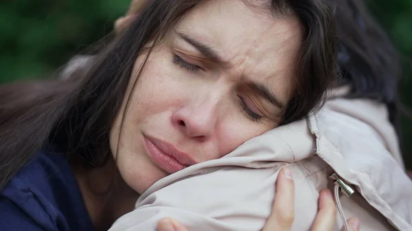 Sad Woman Suffering Depression Crying Friend Shoulder Suffering Person Negative — Fotografia de Stock