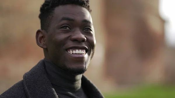 Happy Elegant Black African Man Smiling — ストック写真