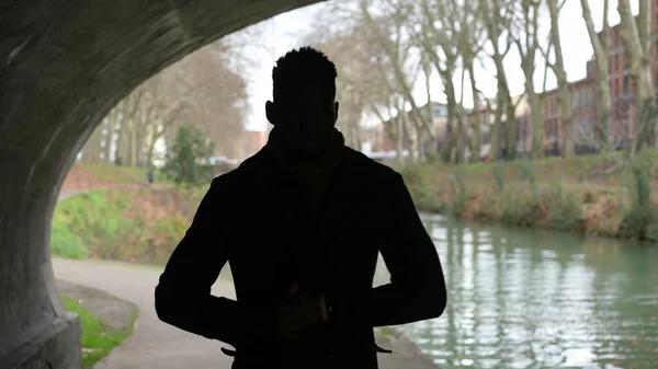 Silhouette Young Black Man Walking Bridge Cold Winter Season — Photo