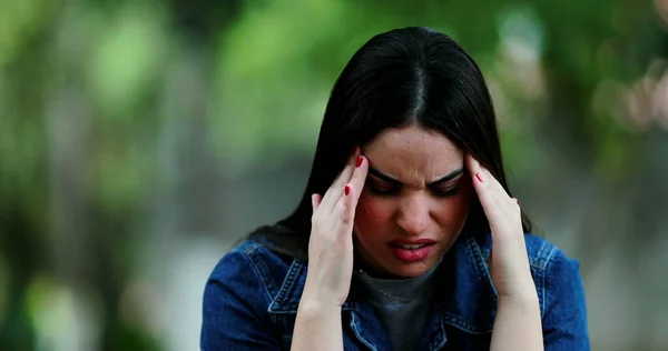 Mujer Joven Ansiosa Que Siente Arrepentimiento Triste Deprimido Millennial Chica —  Fotos de Stock