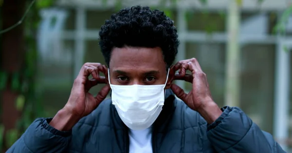 African American Black Man Putting Virus Pollution Mask Walking Forward — Fotografia de Stock