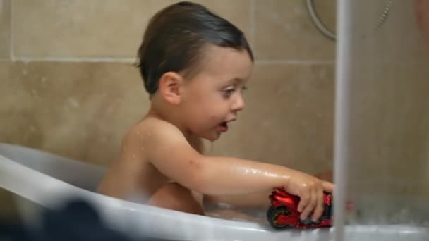 Toddler Bathing Baby Bathtub Playing Toy Washing Infant Boy Routine — Video Stock