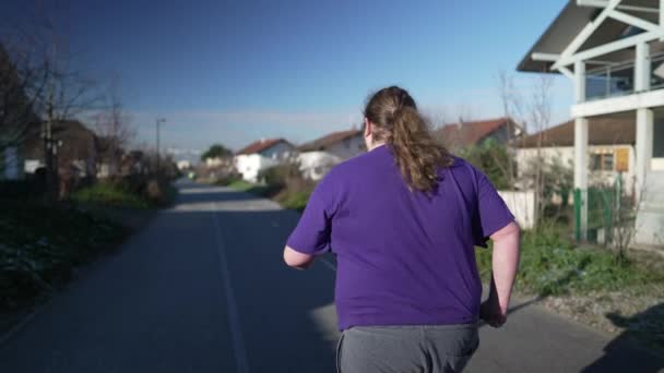 Back One Overweight Man Running Street Fat Person Getting Back — Video