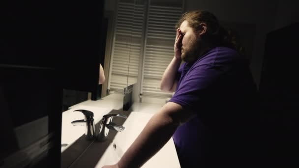 Man Emotional Distress Leaning Bathroom Mirror Suffering Mental Illness Alone — ストック動画