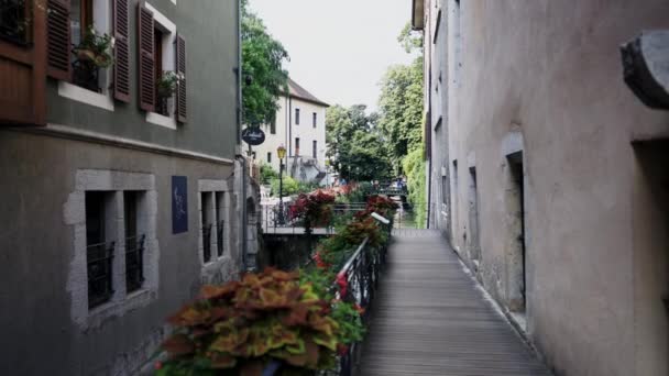 Чарівна Традиційна Французька Вулиця Аннесі Стародавня Європейська Архітектура — стокове відео