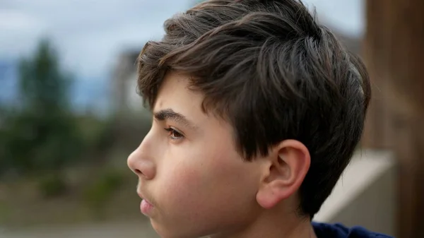 Teen Kid Stands Park Staring Horizon Meditation Tracking Shot Young — Photo