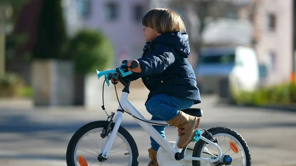 Child Riding Bicycle Winter Season City Park Kid Cyclist Learning — Stock Photo, Image
