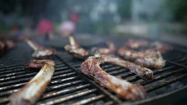 Carne Parrilla Barbacoa Cámara Lenta Cerrar Cocción Las Costillas Alimentos —  Fotos de Stock
