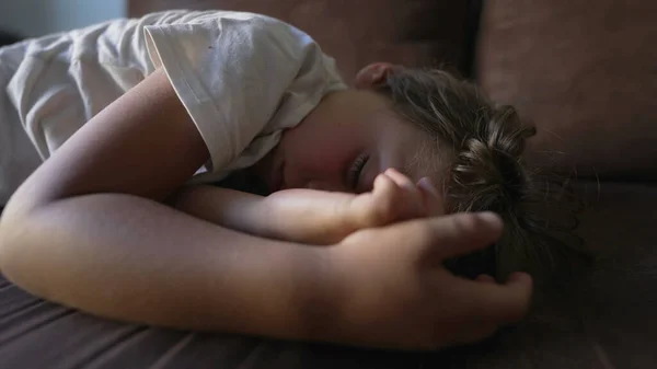Sleeping Child Lying Couch Napping Kid Deep Slumber Asleep Afternoon — Stock Photo, Image