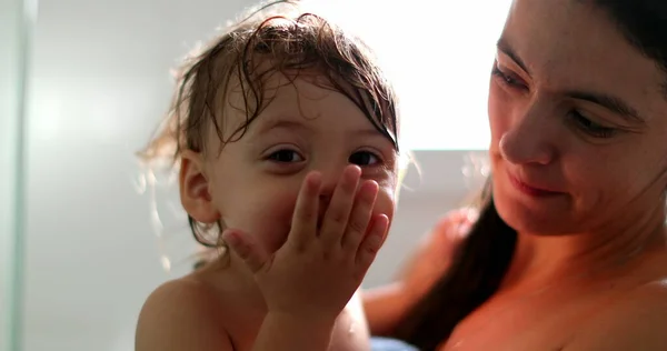 Baby Sending Kiss Camera Mother Holding Infant Son Shower Mom — Stockfoto