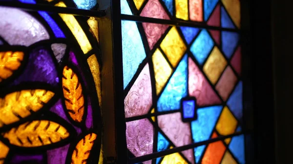 Hermosos Detalles Vidrieras Dentro Catedral Iglesia Católica Arte Religioso — Foto de Stock